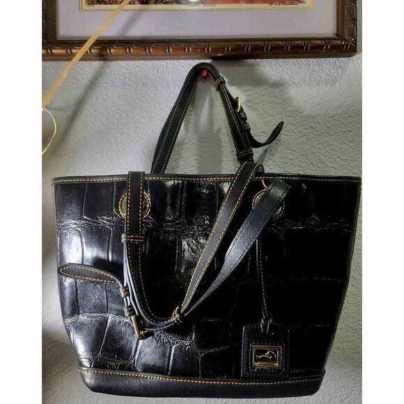 Authentic Dooney & Bourke CROC Toe bag Rare finds - Picture 1 of 7